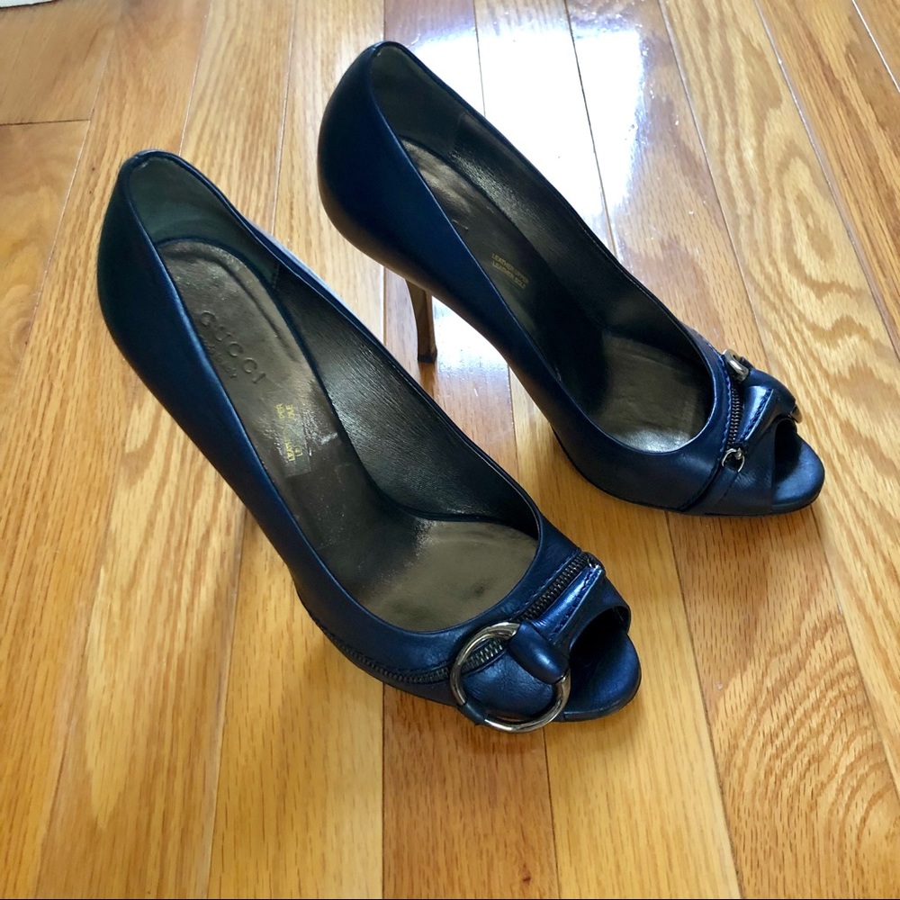 Gucci Peep Toe Pumps - Metallic Navy Blue